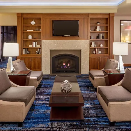 Doubletree Suites By Hilton Minneapolis Downtown-3