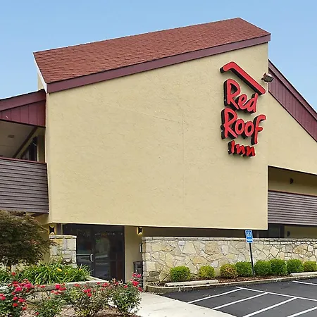 Red Roof Inn Cleveland - Mentor/ Willoughby-3