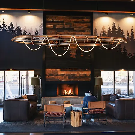 Waypoint Hotel-2