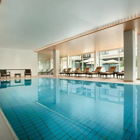 Ramada Nürnberg Parkhotel-2