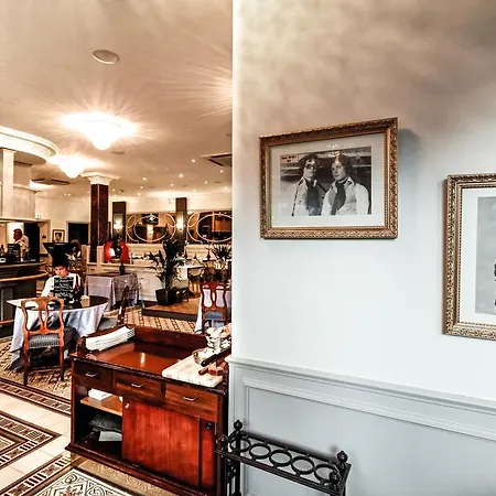 Boutique Hôtel Edmond's-3