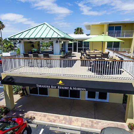 Treasure Island Hotel And Marina-3