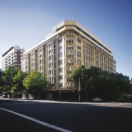 Vibe Hotel Sydney-3