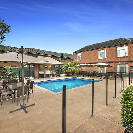 Quest Dandenong-3