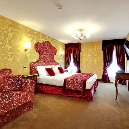 Hotel Casanova-3