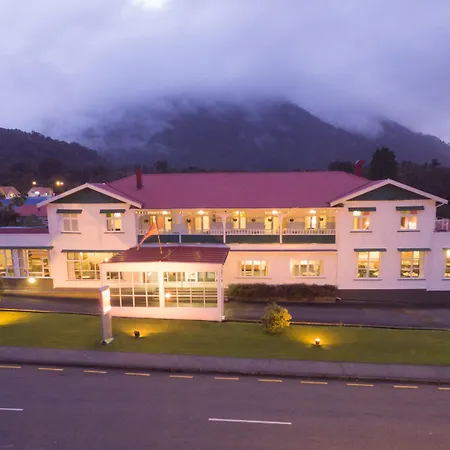 Heartland Hotel Fox Glacier-3