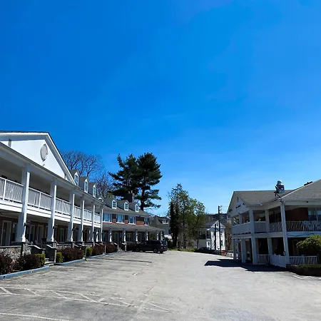 Inn On The Hudson-3