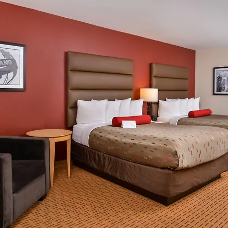 Clackamas Inn And Suites-3