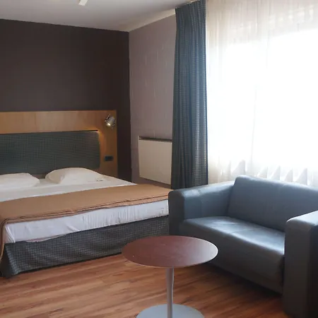 SKY APART HOTEL - Hotel EUROCAP-2