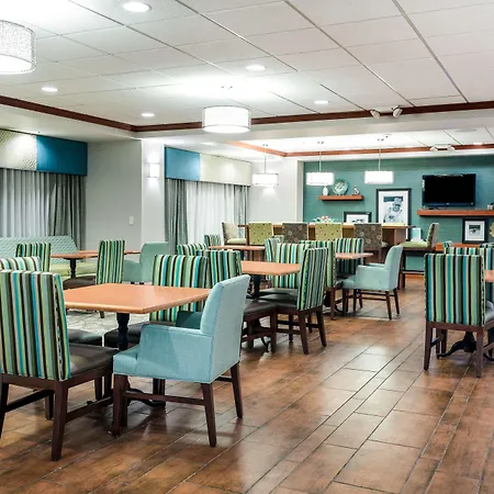 Hampton Inn Bellevue-3