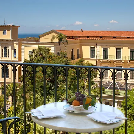 Grand Hotel La Favorita-3