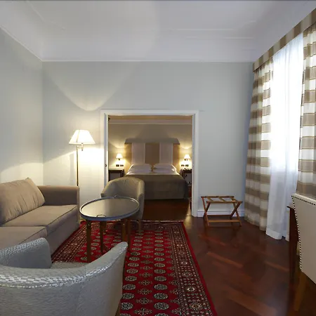 Grand Hotel Piazza Borsa-3