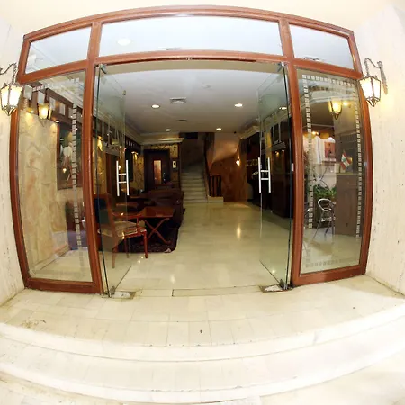Le Marly Hotel-2