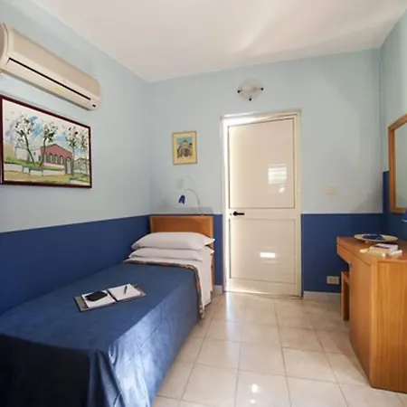 Villaggio Albergo Internazionale La Plaja-3