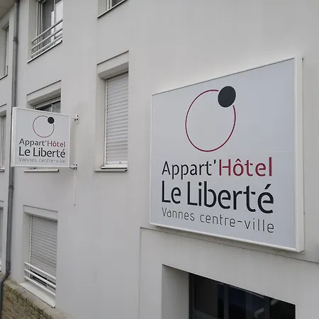 Appart Hôtel Le Liberté Vannes Centre-Ville-3