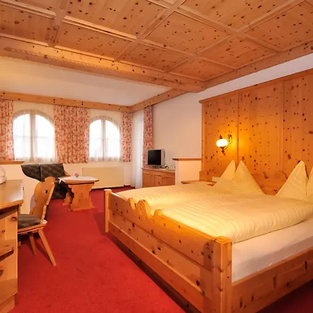 Alpines Gourmet Hotel Montanara-2