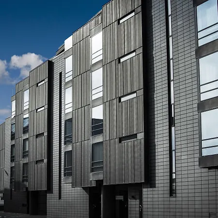 Black Pearl Apartment Hotel-3