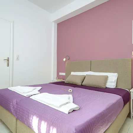 Panormos Hotel And Studios-3