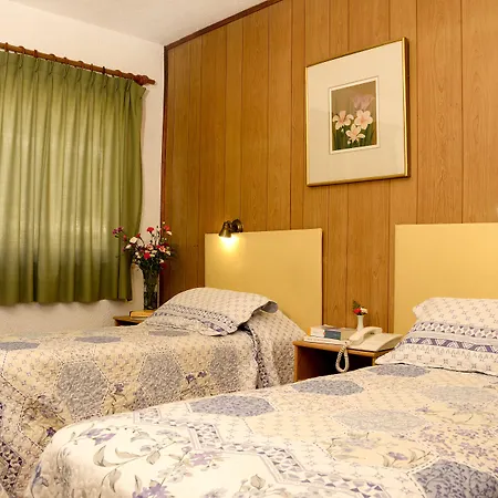 M382 Hotel Bariloche-3
