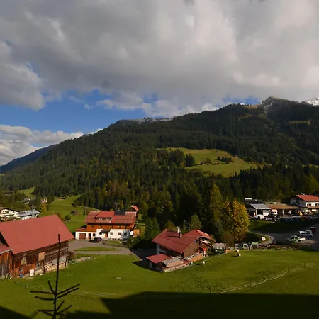Alp-Chalet-2