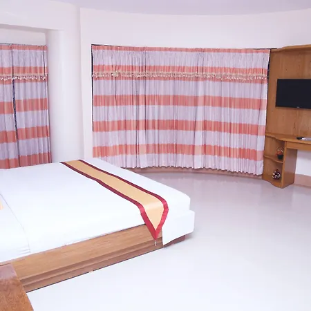 Hotel Garden Inn-2