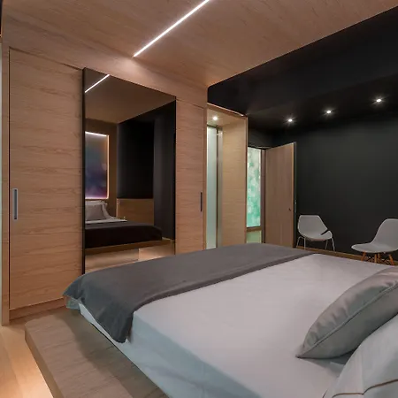 Air Suite Verona - Adults Only-3