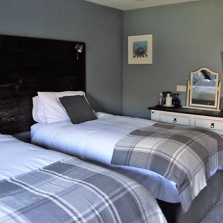 Skyline Guesthouse Newquay-3