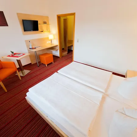 City Hotel-3