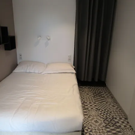 Le Creusot Hotel-2