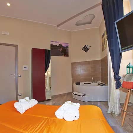 Artisti Sustinea Rooms-2