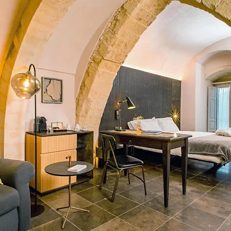 Locanda Don Serafino Historical Boutique Hotel-3