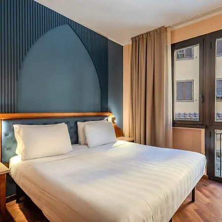 B&B Hotel Firenze Pitti Palace Al Ponte Vecchio-3