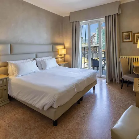 B&B Hotel Diano Marina Palace-2