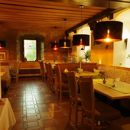 Land-gut-Hotel Räuber Lippoldskrug-2