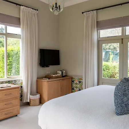 Cape Vue Country House-3