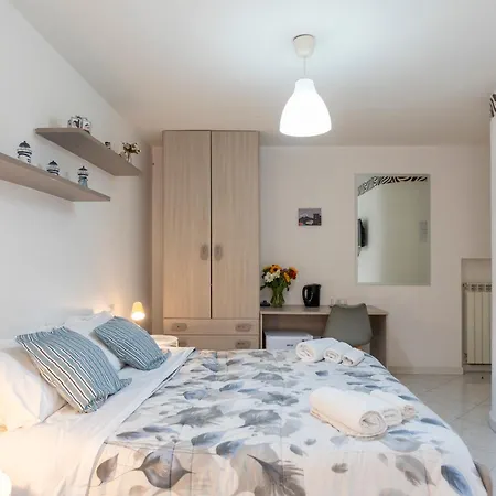 Napoli centro, DM suites-3