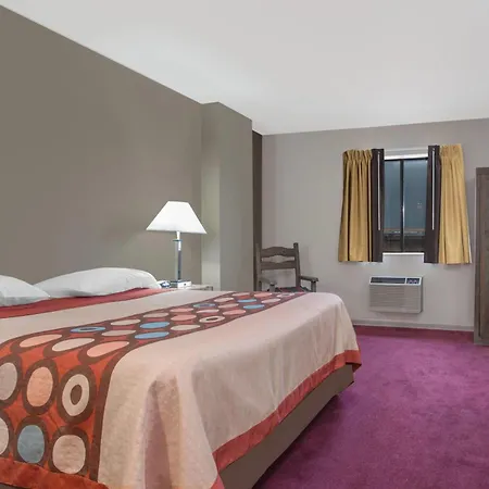 Super 8 By Wyndham Taos-3
