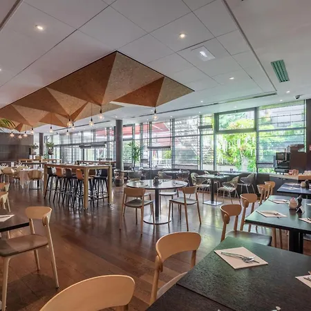 Doubletree By Hilton Paris Boulogne-2