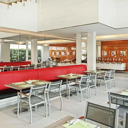 Ibis Pattaya-3