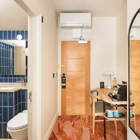 London Bloomsbury Square Hotel By Ihg-3