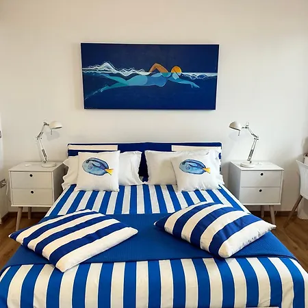 Il Profumo Del Mare Guesthouse-2