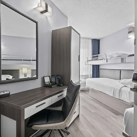 Travelodge By Wyndham Montreal Centre-3