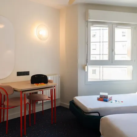 Hôtel et Résidence Les Lauréades Clermont-Ferrand Centre Jaude-2