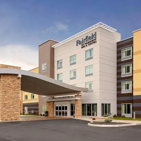 Fairfield By Marriott Port Clinton Waterfront-2