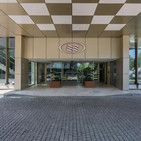 Crowne Plaza Porto By Ihg-3