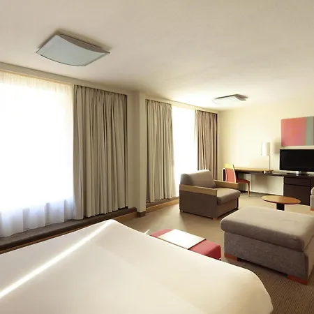 Novotel Perpignan Nord Rivesaltes-2