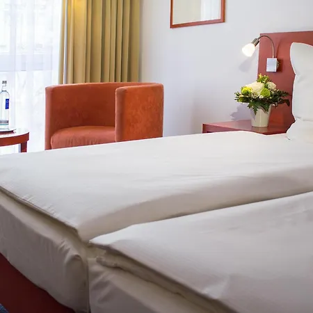 Welcome Hotel Marburg-3