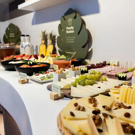 Novotel Suites Malaga Centro-3