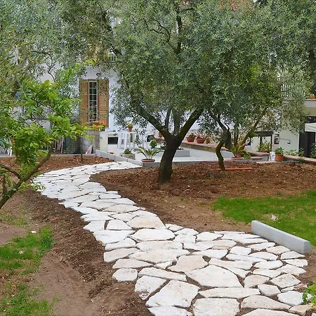 b&b Il Girasole Formia Guesthouse-3