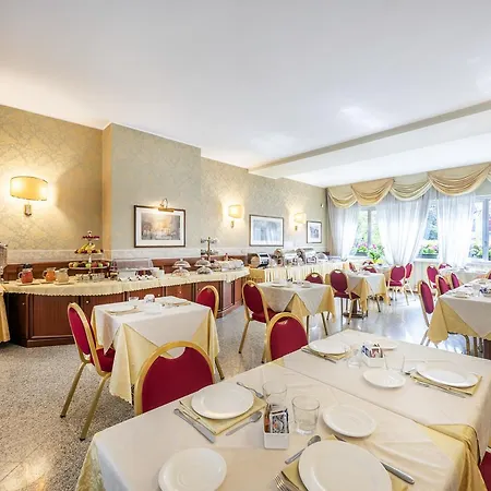 Hotel Ascot-2